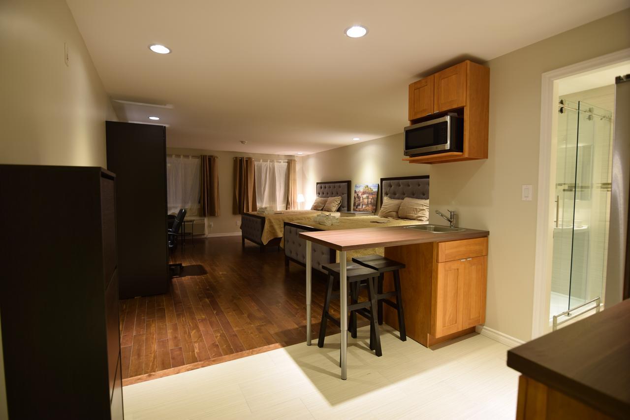 The Lion Inn & Suites Chetwynd Εξωτερικό φωτογραφία