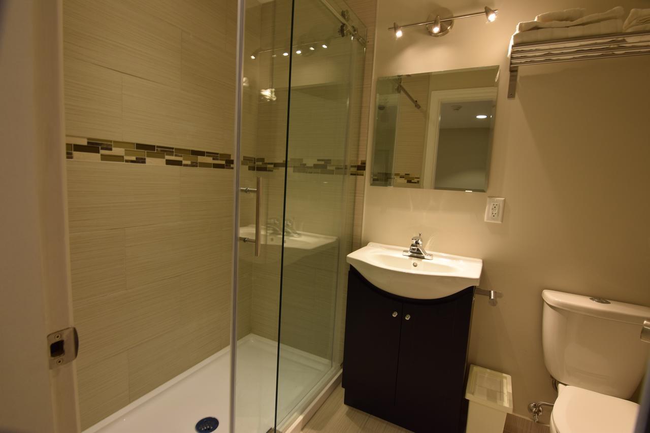 The Lion Inn & Suites Chetwynd Εξωτερικό φωτογραφία